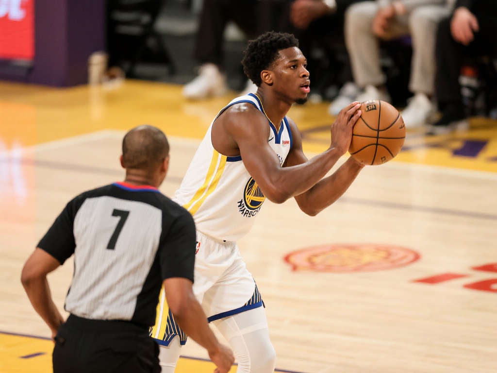 轻教练的潜 轻教练的潜